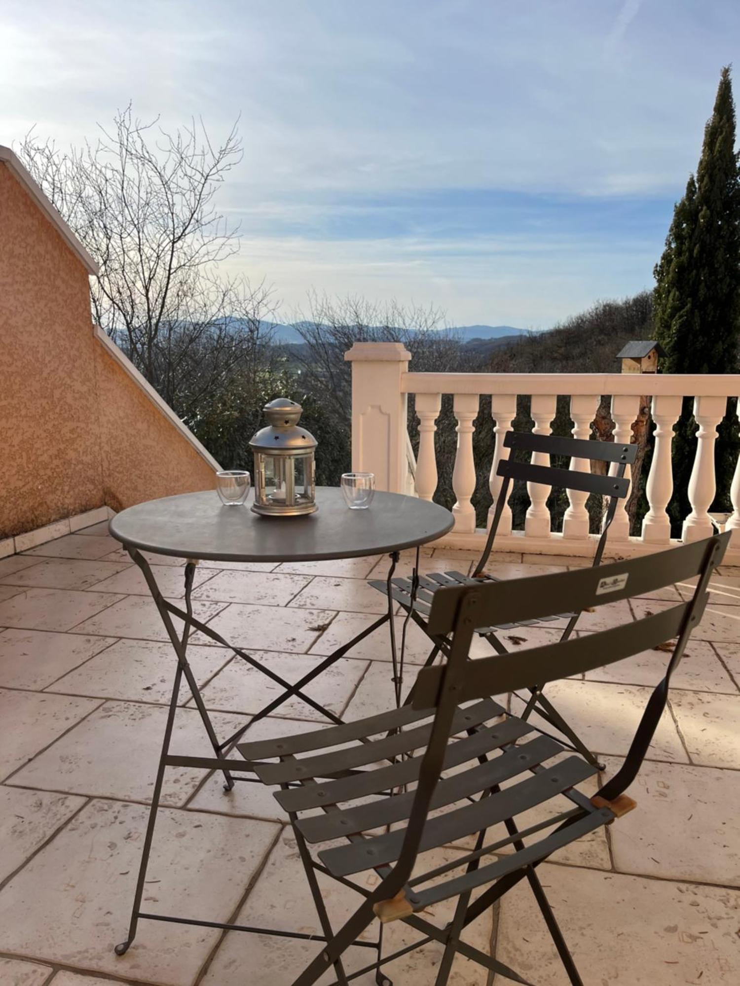 Pierres Dorees : Calme Et Detente A 2 Pas De Lyon Charnay  Exterior photo